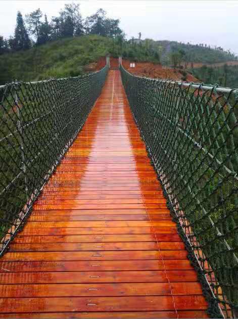 木質吊橋